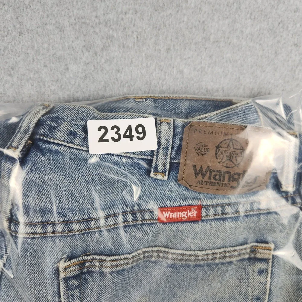 Wrangler Jeans Mens W34 Blue Denim Faded Workwear Medium Wash Boho Straight‎ Leg
